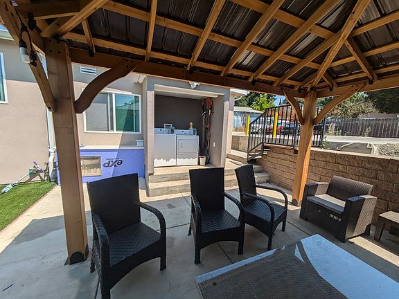 2nd image of 9848 Macarthur Blvd #4
