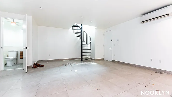 Rented by Nooklyn NYC LLC | media 7