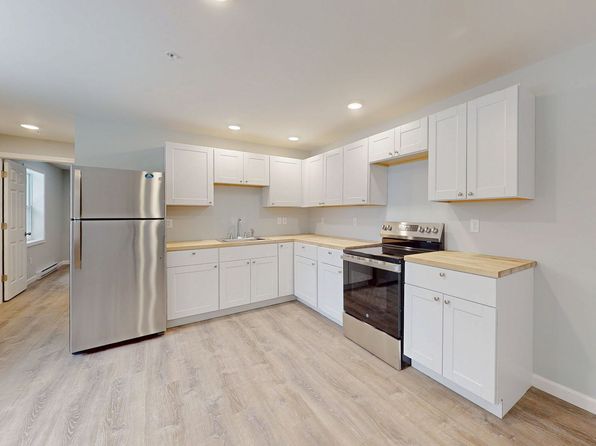 Nasson in the Pines - Pryor-Hussey Hall | 16 Barth Way, Springvale, ME