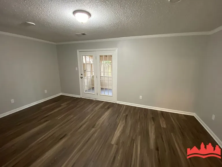 2159 Shady Grove Cv — Photo 12