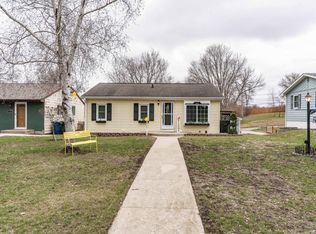 409 W Douglas Ave, Fergus Falls, MN 56537