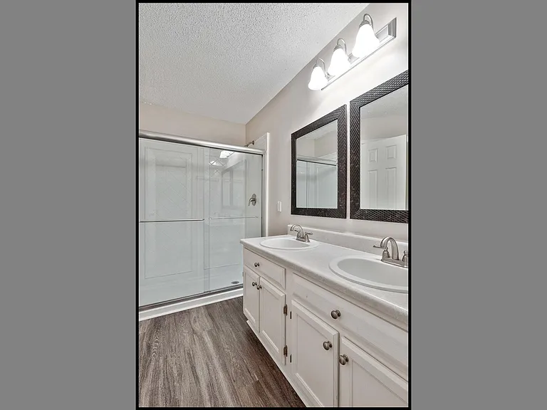 Master Bath with Closeted Toilet