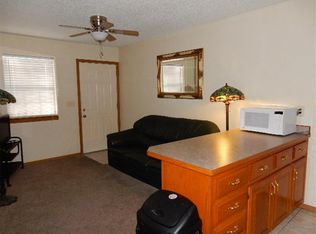 733 Cardinal Dr APT L, Webb City, MO 64870