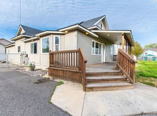 51 Pleasant Ave, Grandview, WA