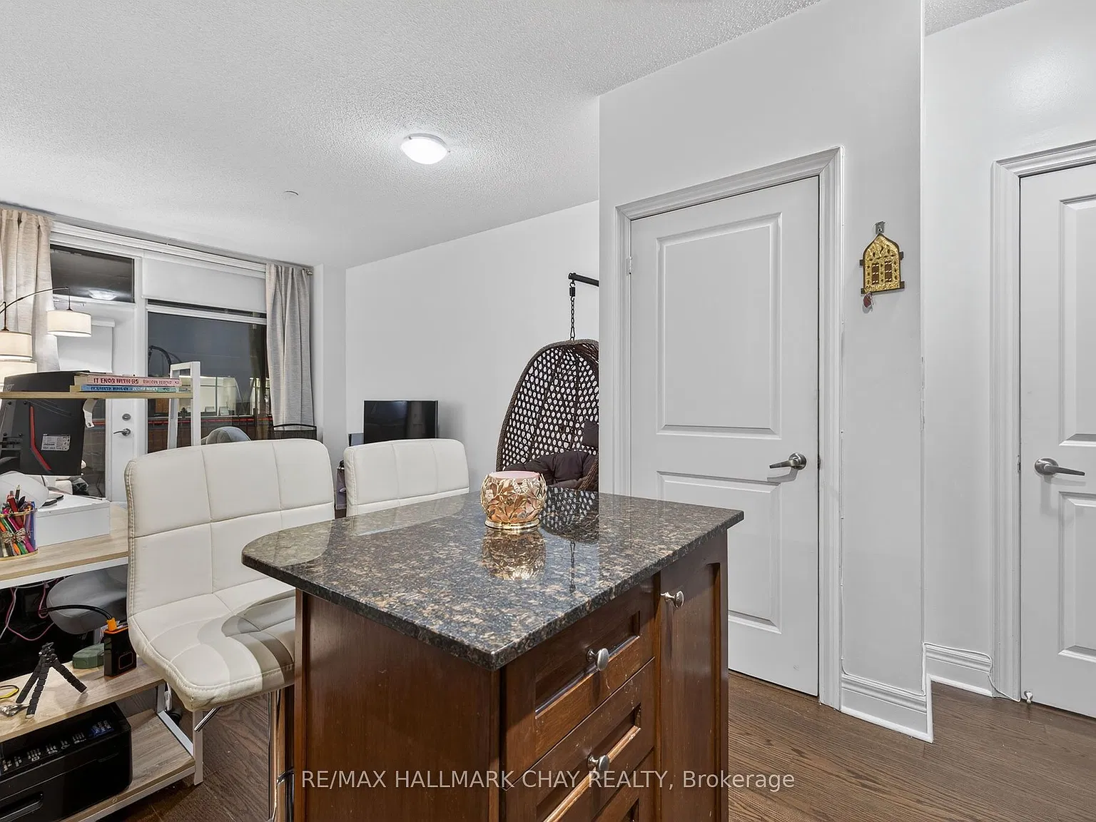 1 bed, $1,900 — Photo 4