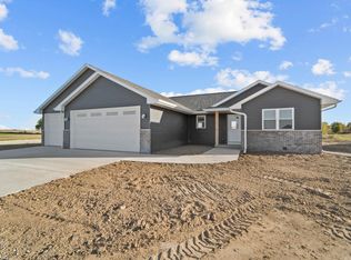 1367 S Diane St, Chilton, WI 53014