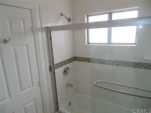 5th image of 185 Quincy Ave Unit 302