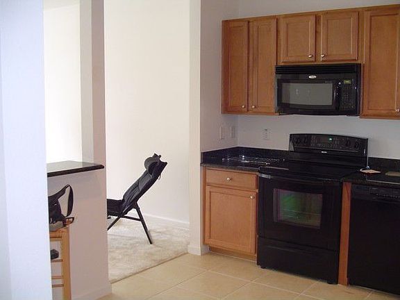 4th image of 4392 Wardell Pl APT 202