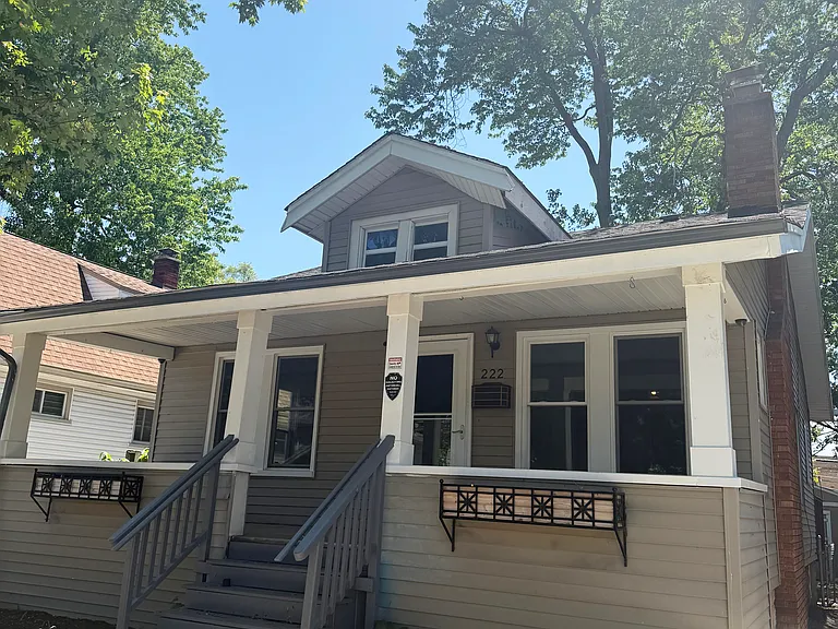 222 E Saratoga St — Photo 1
