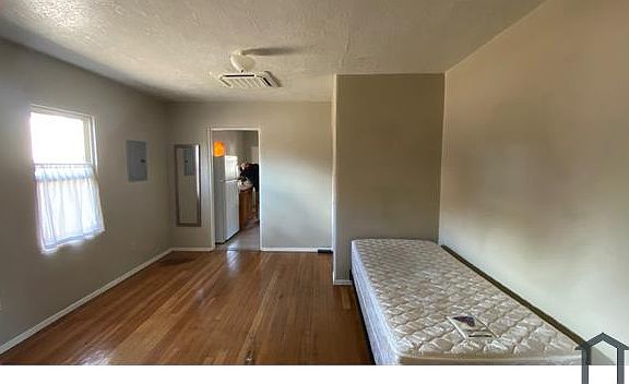 4th image of 1529 Dennison Rd SW #3