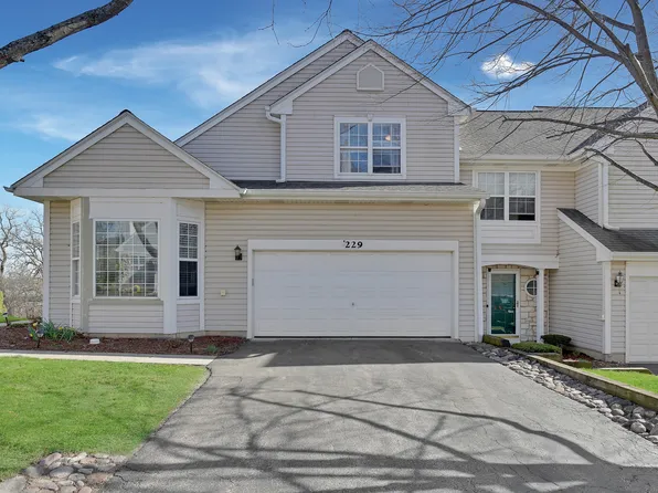 229 Rainier Way, Fox Lake, IL 60020