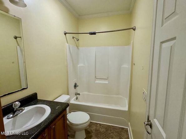 gulfport-mississippi-2103491340 picture