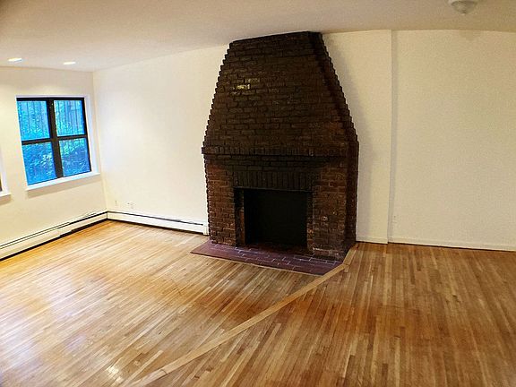 3rd image of 411 W 24th St #Lb