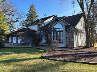 1911 W Rimmel Rd, Kendallville, IN 46755