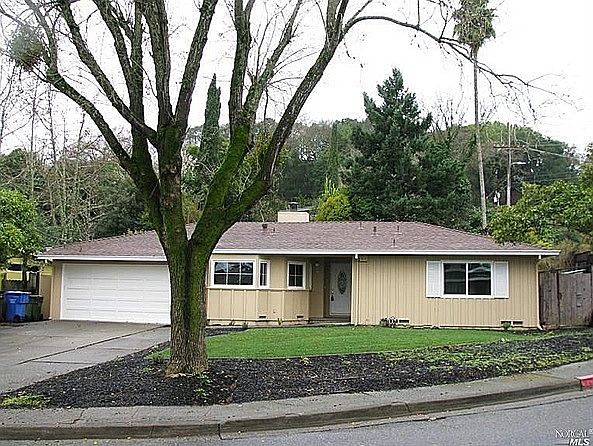 This is a single -story quaint stand-alone house which sits