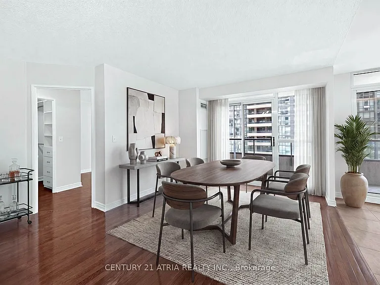 23 Hollywood Ave #808 — Photo 13