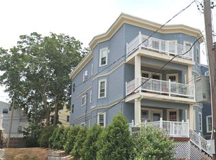 933 E Broadway #2, Boston, MA 02127
