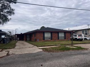 8621 Curran Blvd, New Orleans, LA 70127
