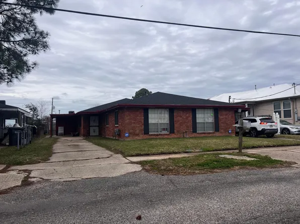 8621 Curran Blvd, New Orleans, LA 70127