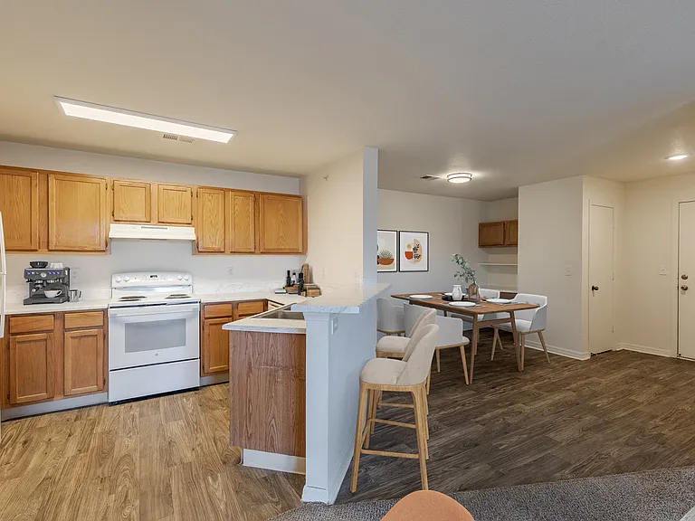 Buffalo Run Apartments — Photo 15