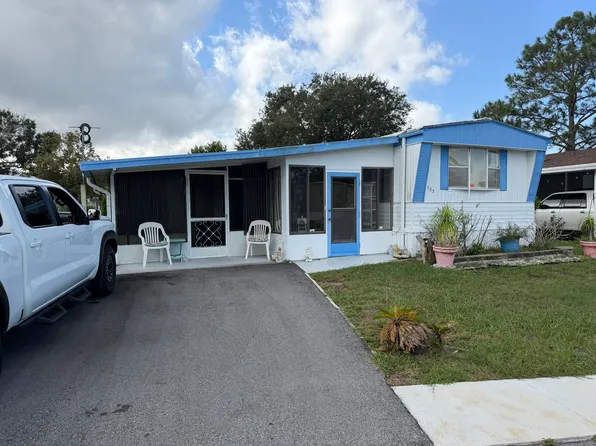 583 S Greenway Dr, Port Orange, FL 32127