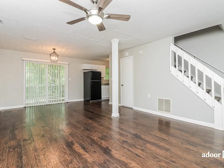 1643 Pecan Log Pl — Photo 10