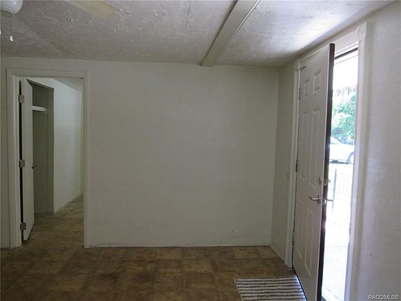 2nd image of 759 NE 6th St