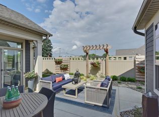 2439 Collins Dr, Westfield, IN