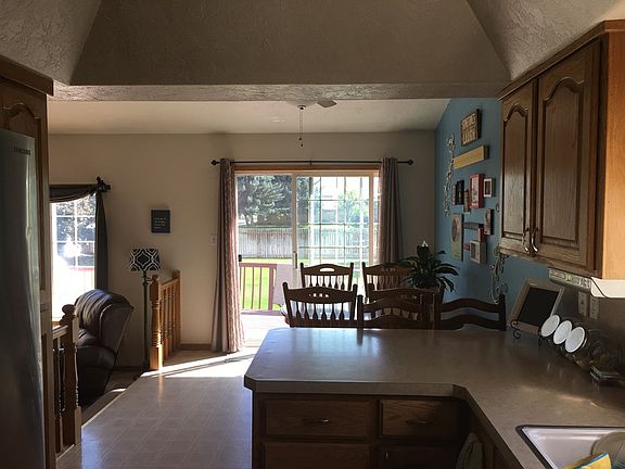 5th image of 3820 Deer Run Dr