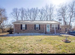 (Undisclosed Address), Paris, KY 40361