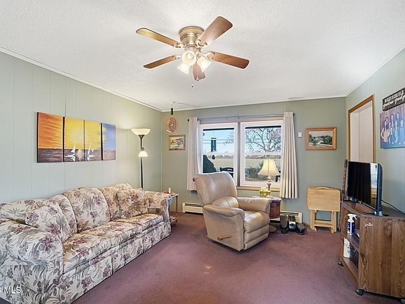 3rd image of 8675 Reitz Rd
