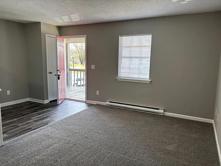 235 E Dameron Ave #X — Photo 15