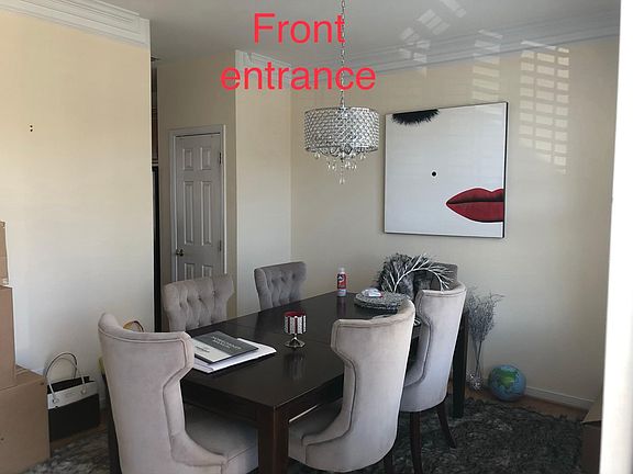 2nd image of 862 Parkland Pl