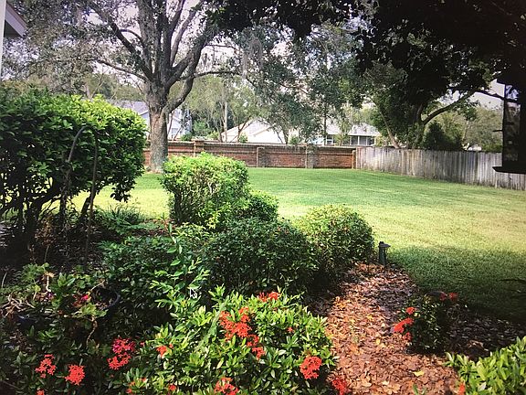 4th image of 19501 Lake Osceola Ln