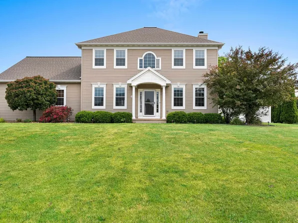 821 McCastlen St, Green Bay, WI 54301