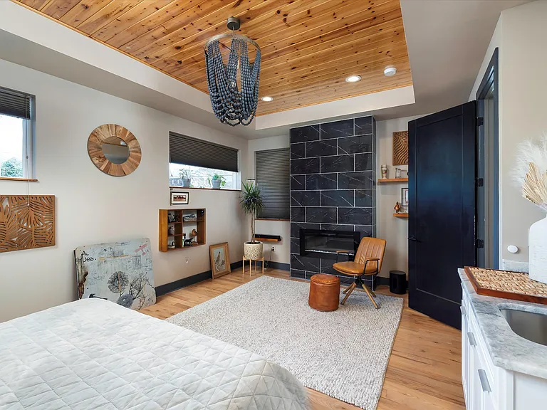 809 Sylvan St — Photo 20