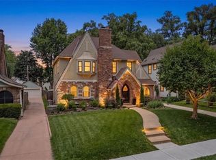 646 W 70th Ter, Kansas City, MO 64113