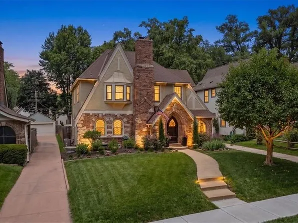 646 W 70th Ter, Kansas City, MO 64113