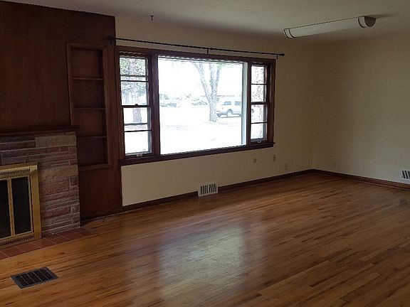 Living Room with Fireplace
