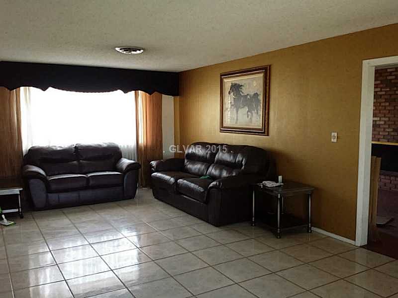 2nd image of 4310 Bluecrest Rd