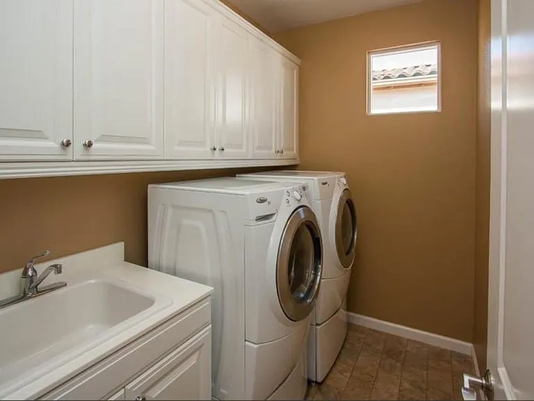 3601 Rocking Horse Ct — Photo 12