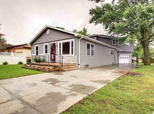 2424 Spring St, Quincy, IL 62301