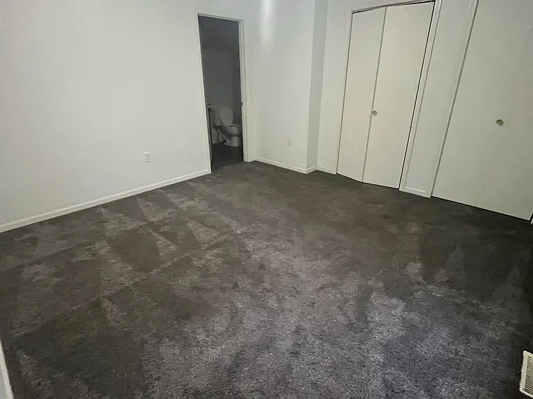 863 Sharon Rd — Photo 5