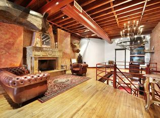 554 Broome St #R1, New York, NY 10013