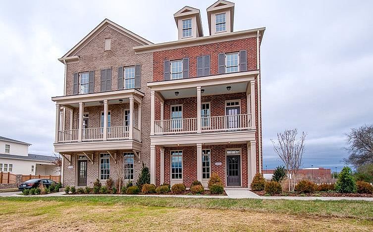 1st image of 1592 Townsend Blvd