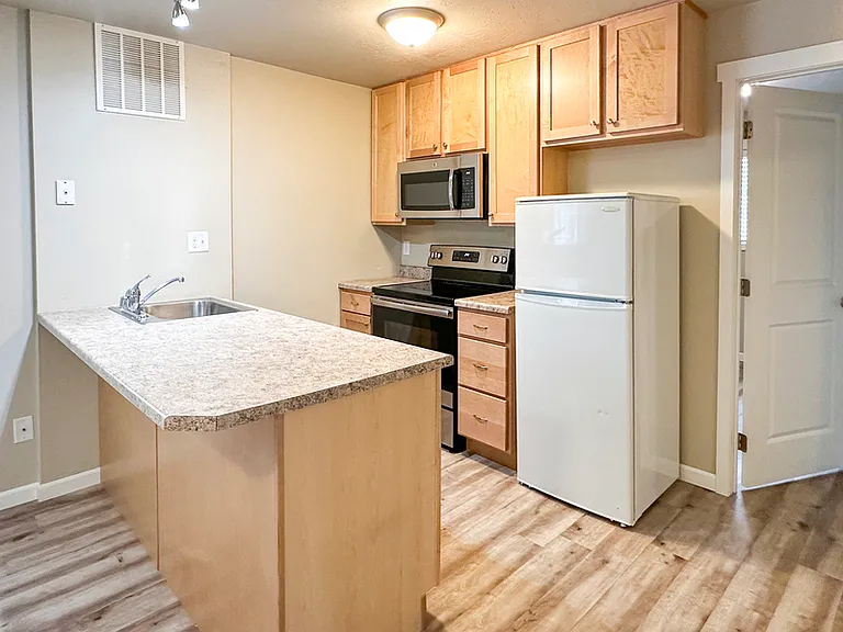 1401 Stoddard St #1 — Photo 13