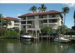 5th image of 3450 Gulf Shore Blvd N APT 303