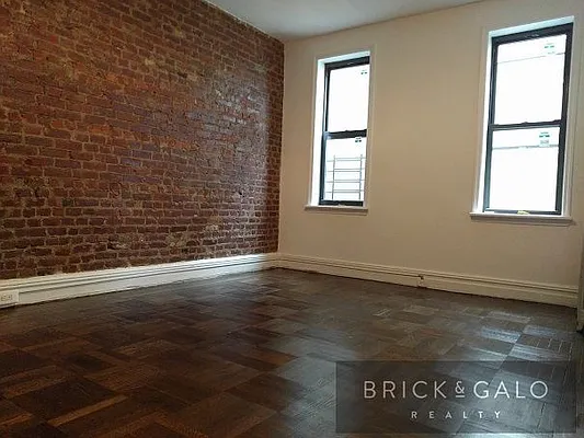 Rented by BRICK & GALO REALTY CORP | media 13
