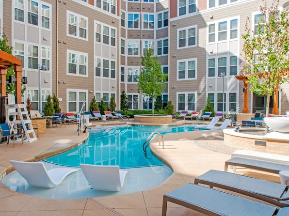 Monument Village at College Park | 9122 Baltimore Ave, College Park, MD
