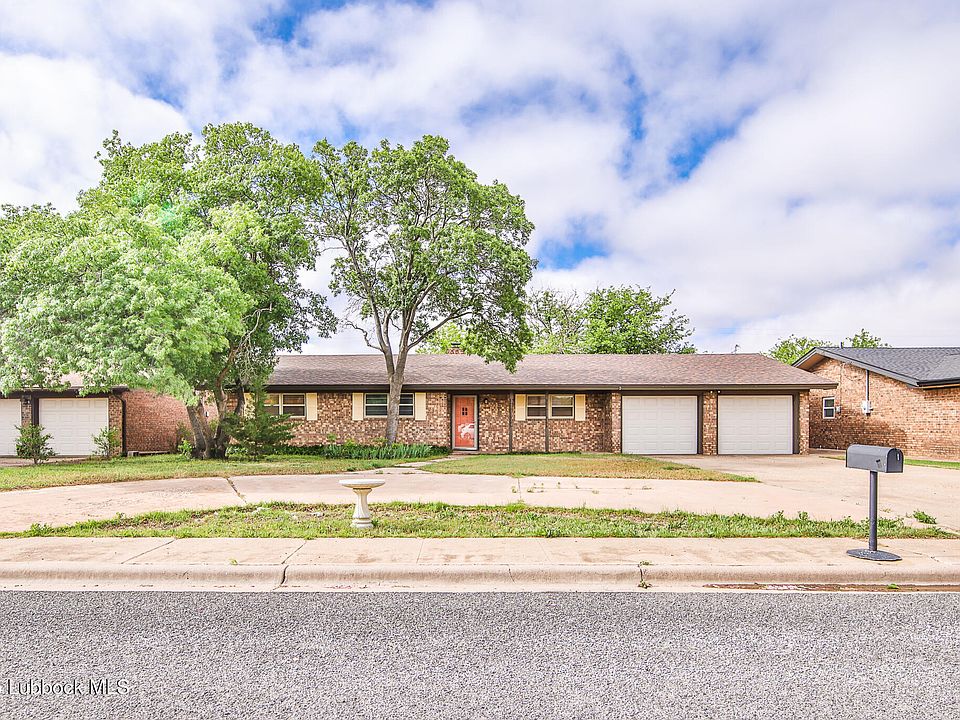1st image of 210 Redwood Ln